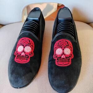 Del Toro Men's Black Moccasin Size 10 velvet black skull halloween theme freaky